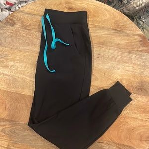 Figs Black Zamora Joggers Fionlite Scrub Pants